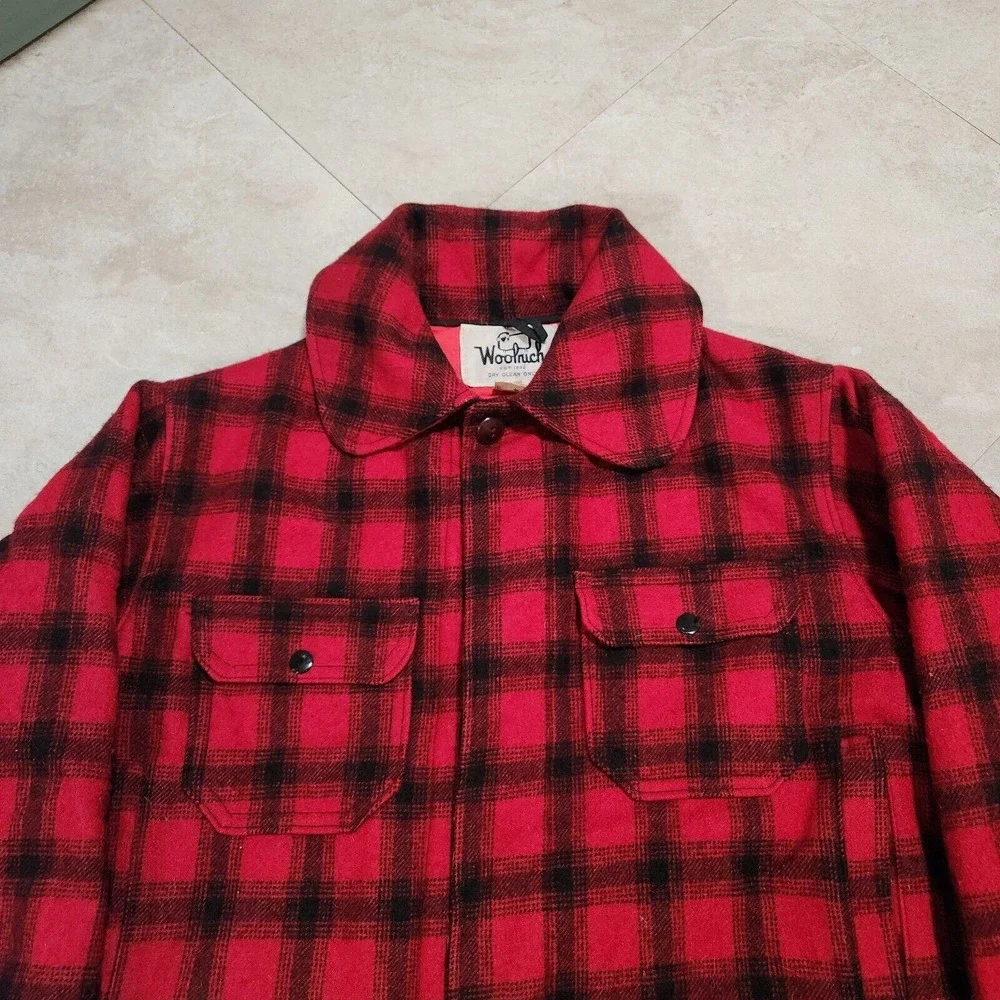 VTG Woolrich Mens 40 Red Buffalo Plaid Heavy Wool Mackinaw‎ Coat USA #523 Jacket